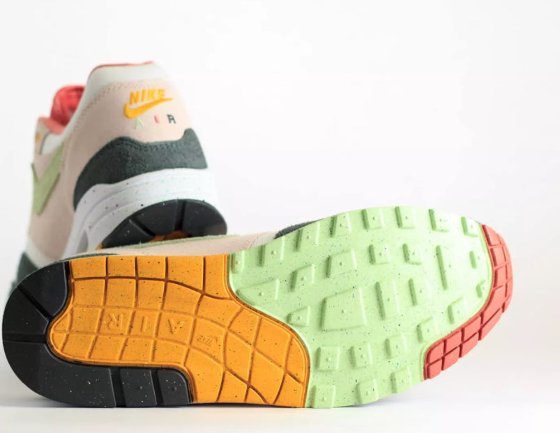DS Air Max Easter Collection FZ4133-640