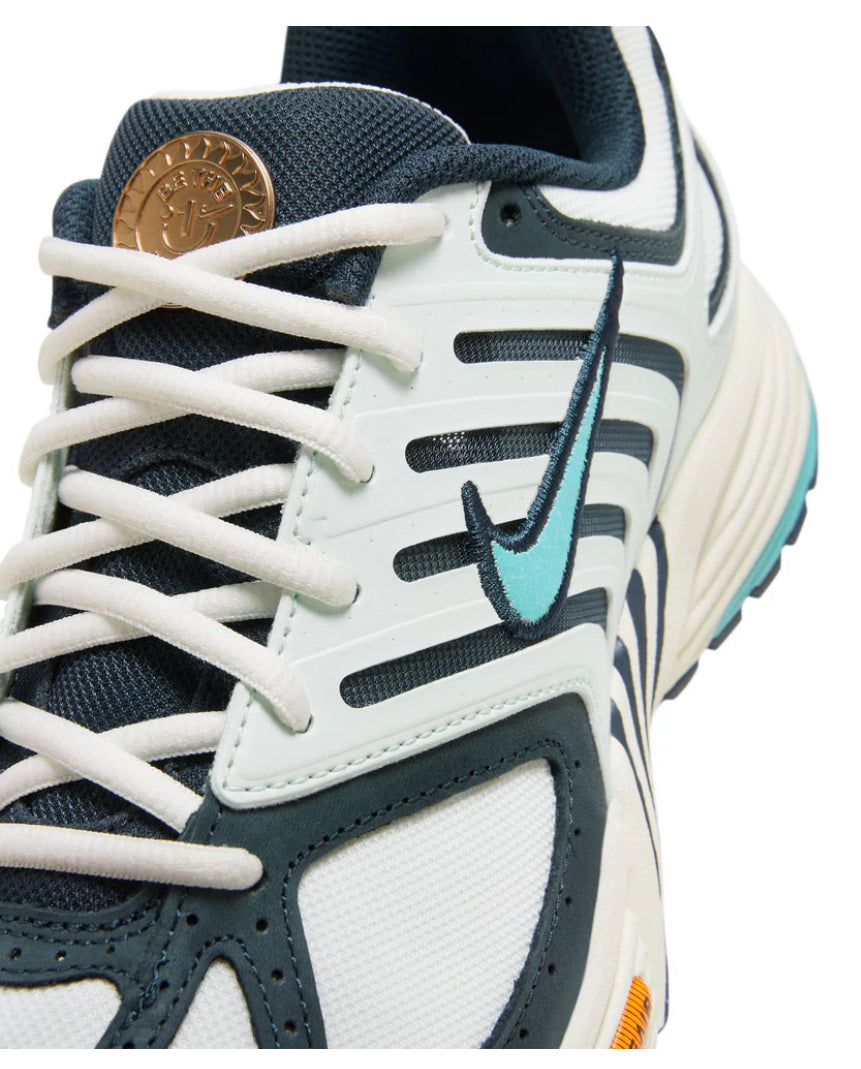 DS Nike Air Pegasus 2005 HM3727 131
