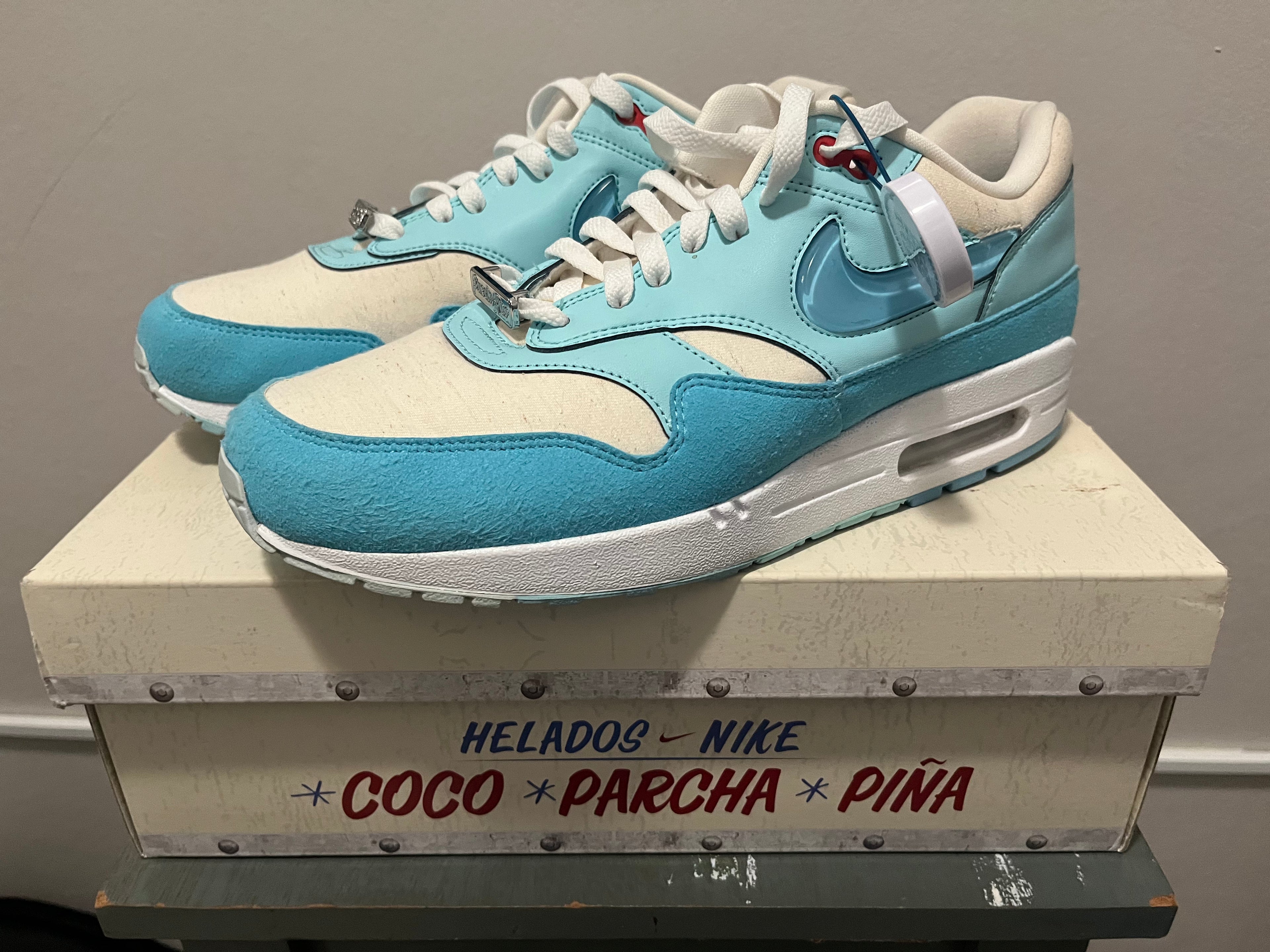 Used: Air Max 1 Puerto Rico Blue Gale